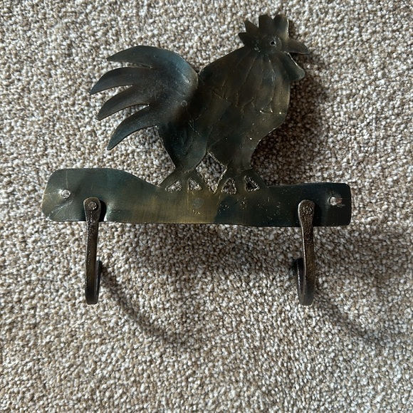 Kitchen Rooster Towel Rack - Picture 2 of 3